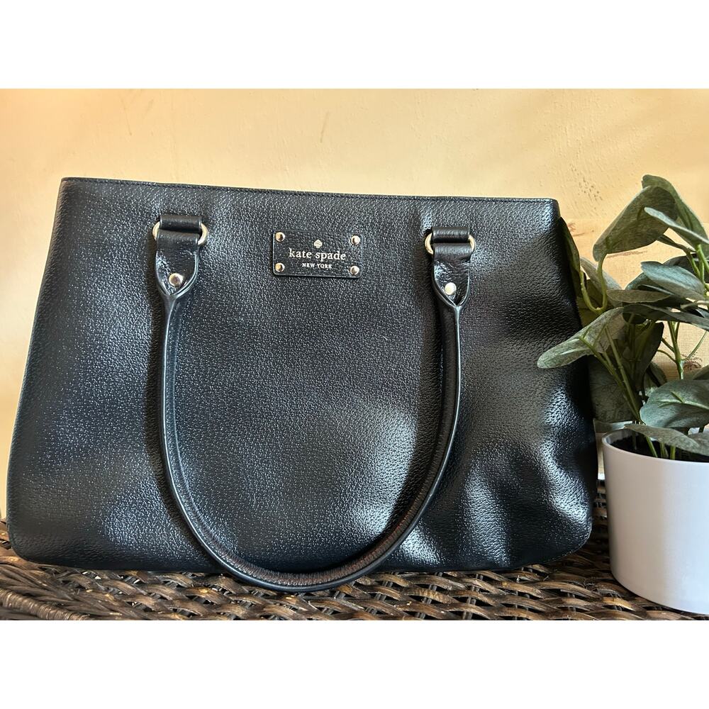 Kate Spade Wellesley Elena Pebbled Black Leather Shoulder Bag- NWOT w/ dustbag - Picture 3 of 9